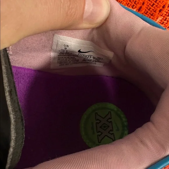 Nike LeBron 20 Low ‘Chosen 1’ neon orange 9 - Picture 5 of 8